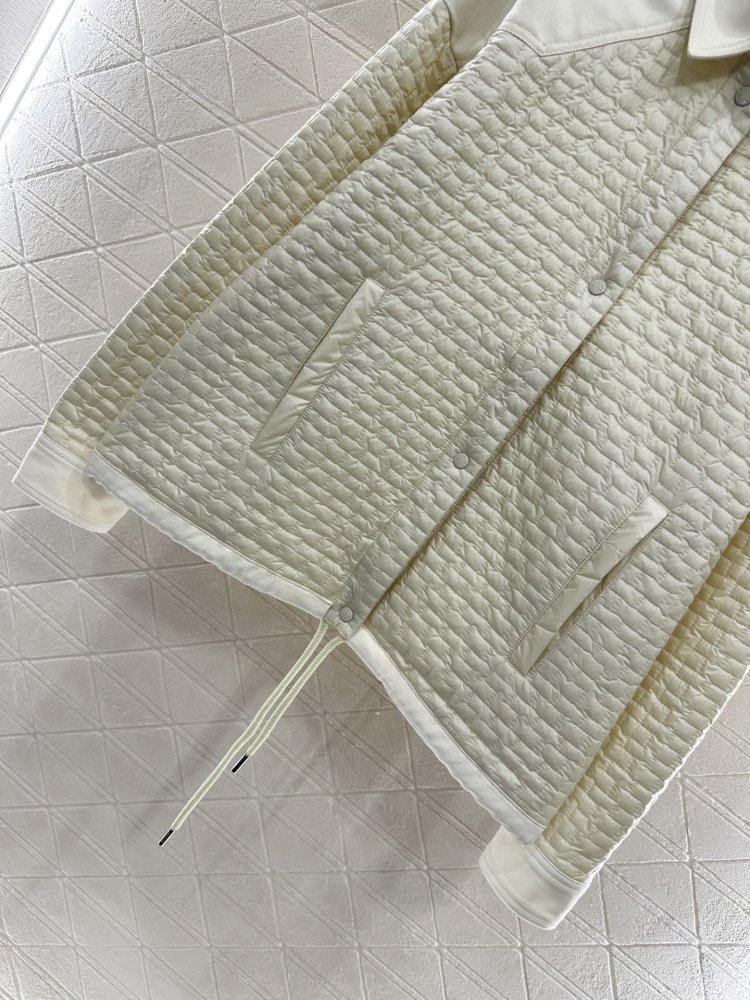 Куртка женская фото 5