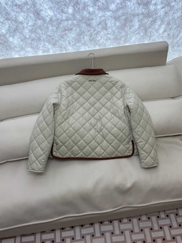 Куртка женская фото 5