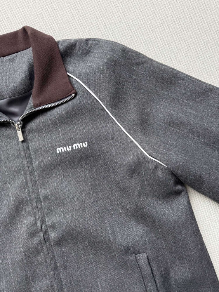 Куртка жіноча фото 5