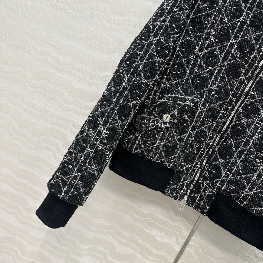 Куртка жіноча фото 5