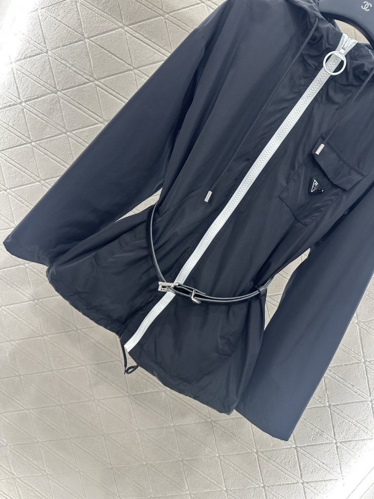 Куртка жіноча фото 5