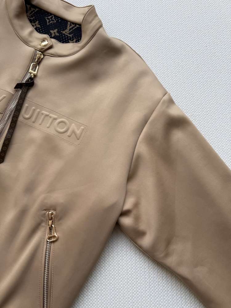 Куртка женская фото 5