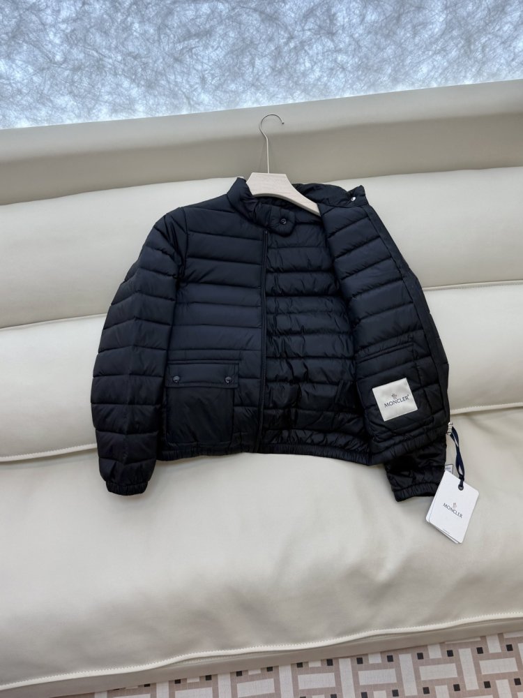 Куртка жіноча фото 5