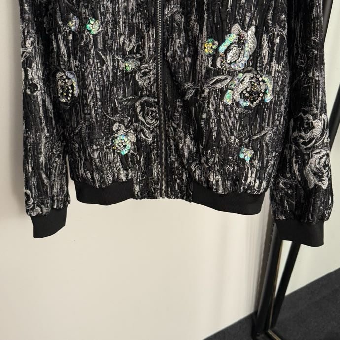 Куртка жіноча фото 5