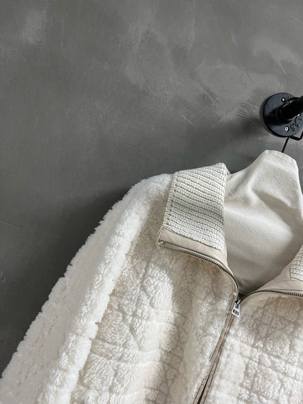 Куртка жіноча фото 5