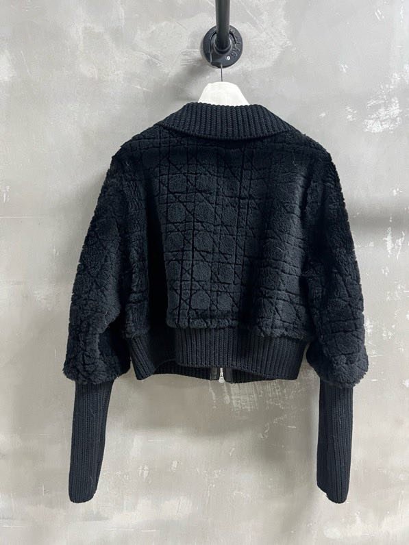 Куртка жіноча фото 5