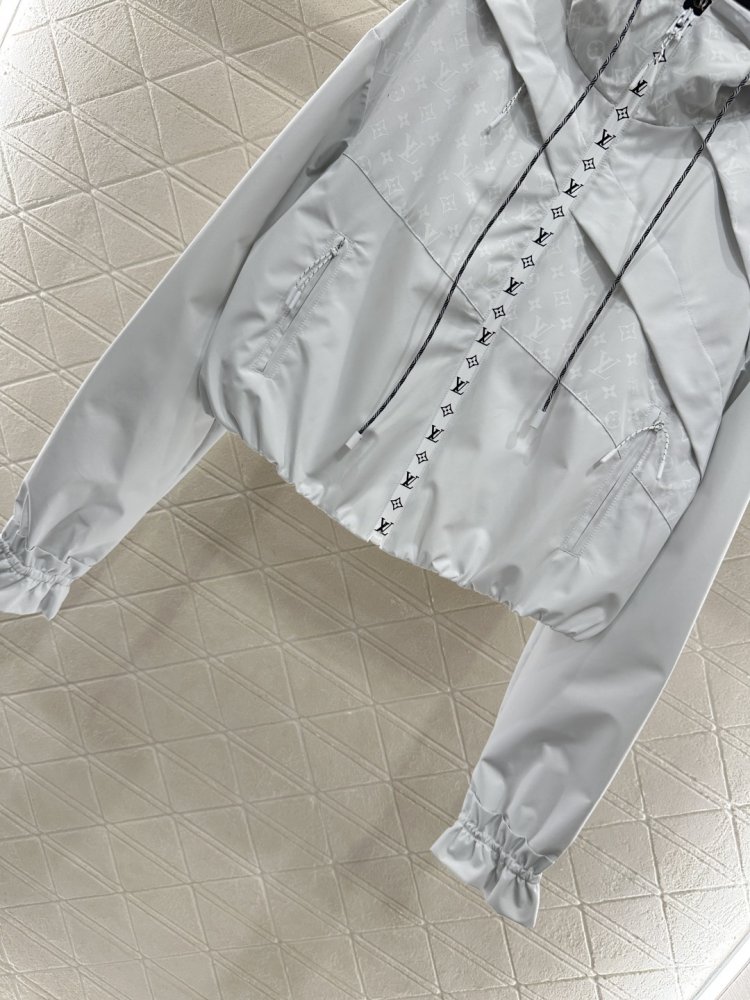 Куртка жіноча фото 5