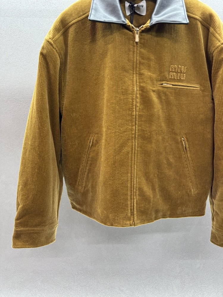 Куртка жіноча фото 5