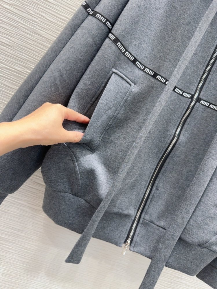 Куртка женская фото 5