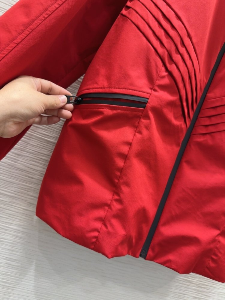 Куртка женская фото 5