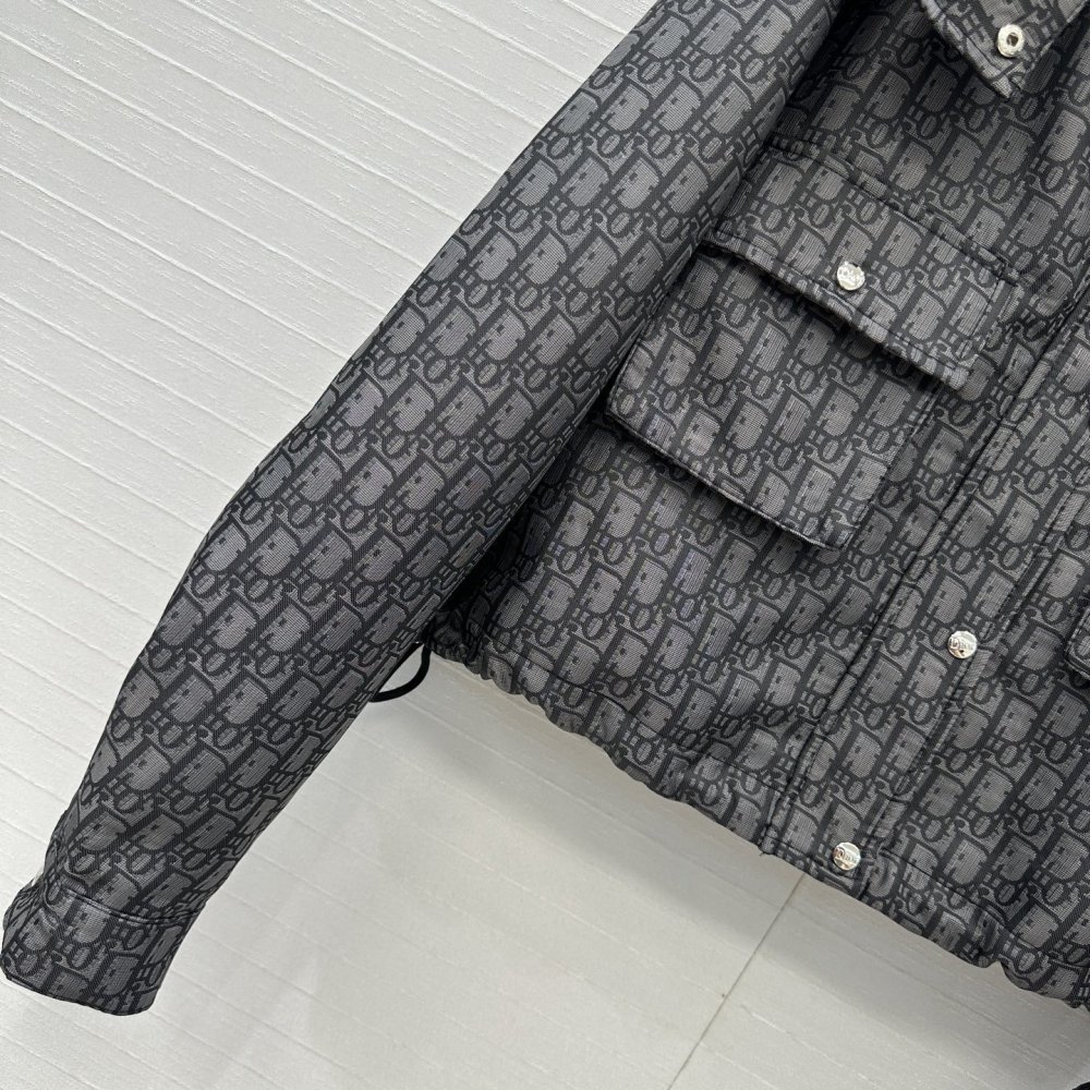 Куртка жіноча фото 5