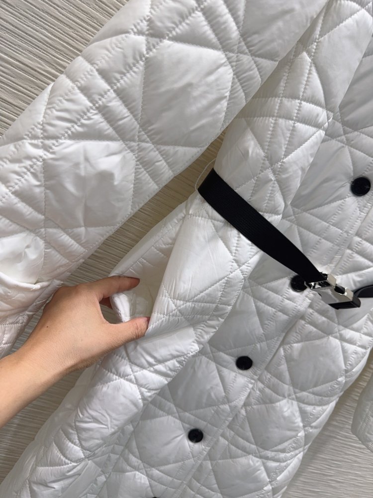 Куртка жіноча фото 5