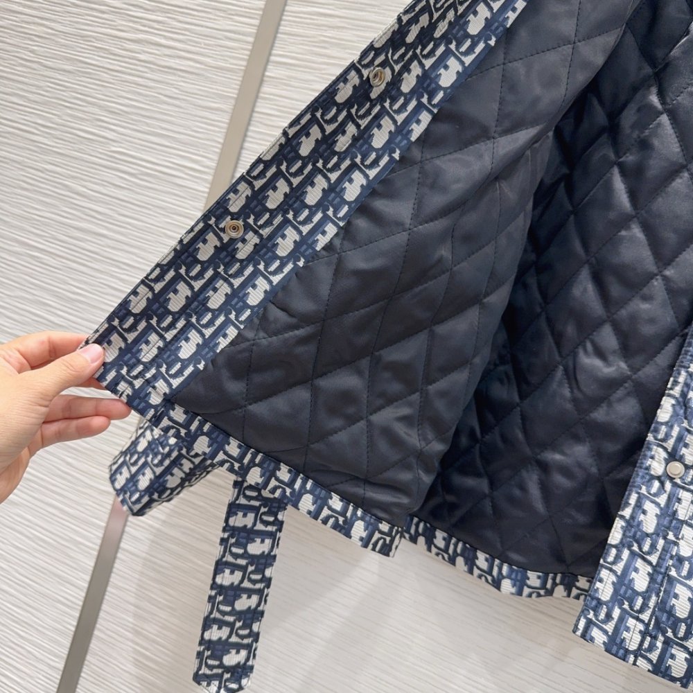 Куртка жіноча фото 5