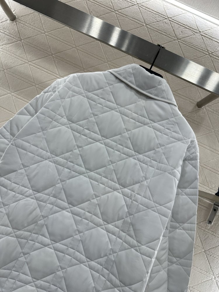 Куртка женская фото 5