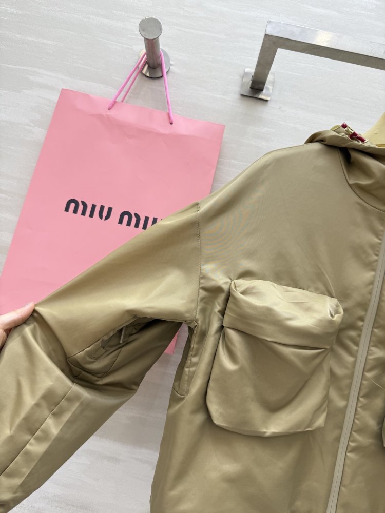 Куртка жіноча фото 6