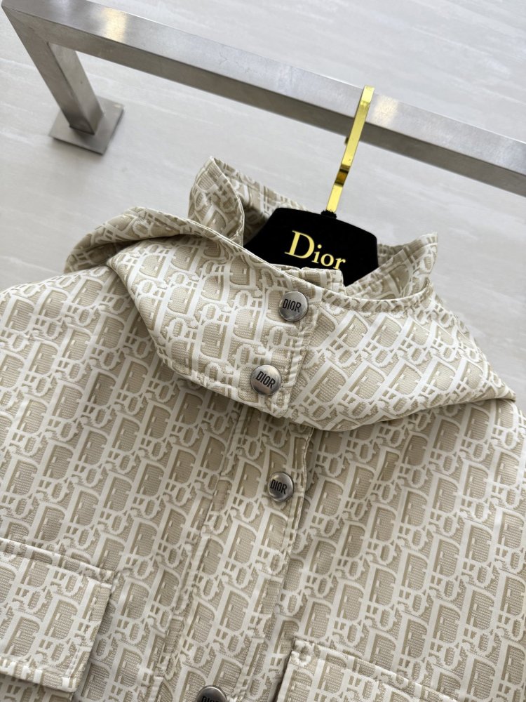 Jacket women's фото 6