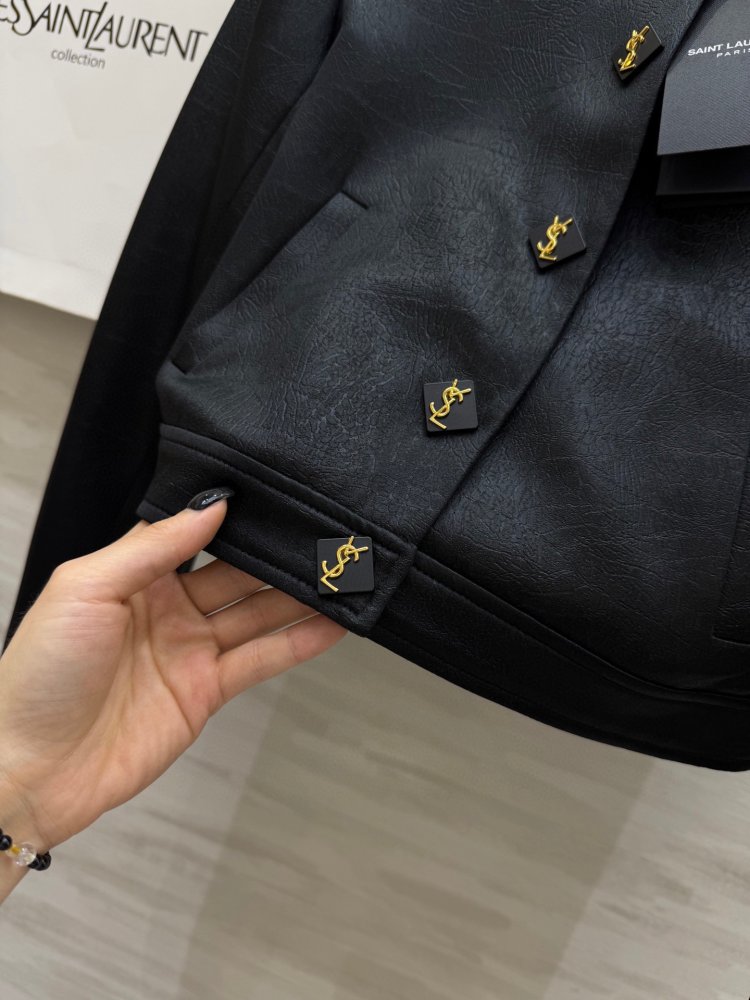 Jacket women's фото 6