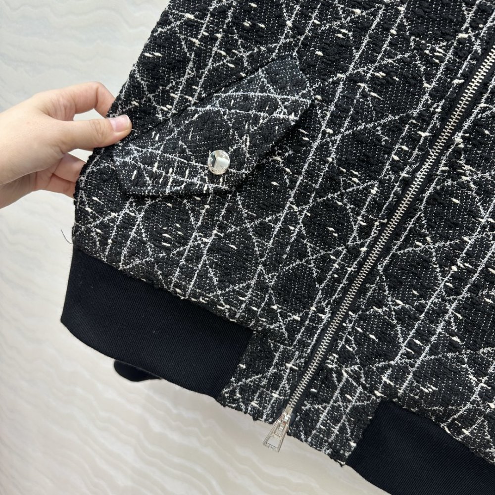 Куртка жіноча фото 6