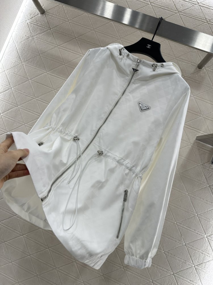 Куртка женская фото 6