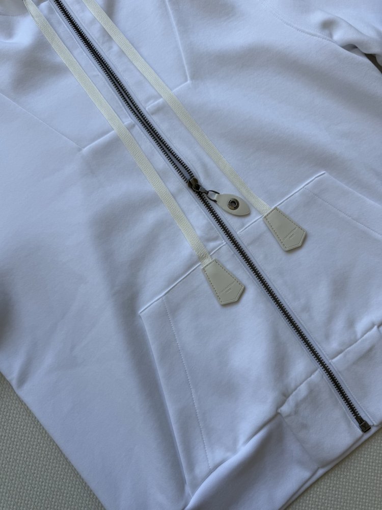 Куртка жіноча фото 6