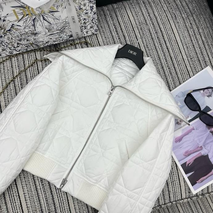 Куртка женская фото 6