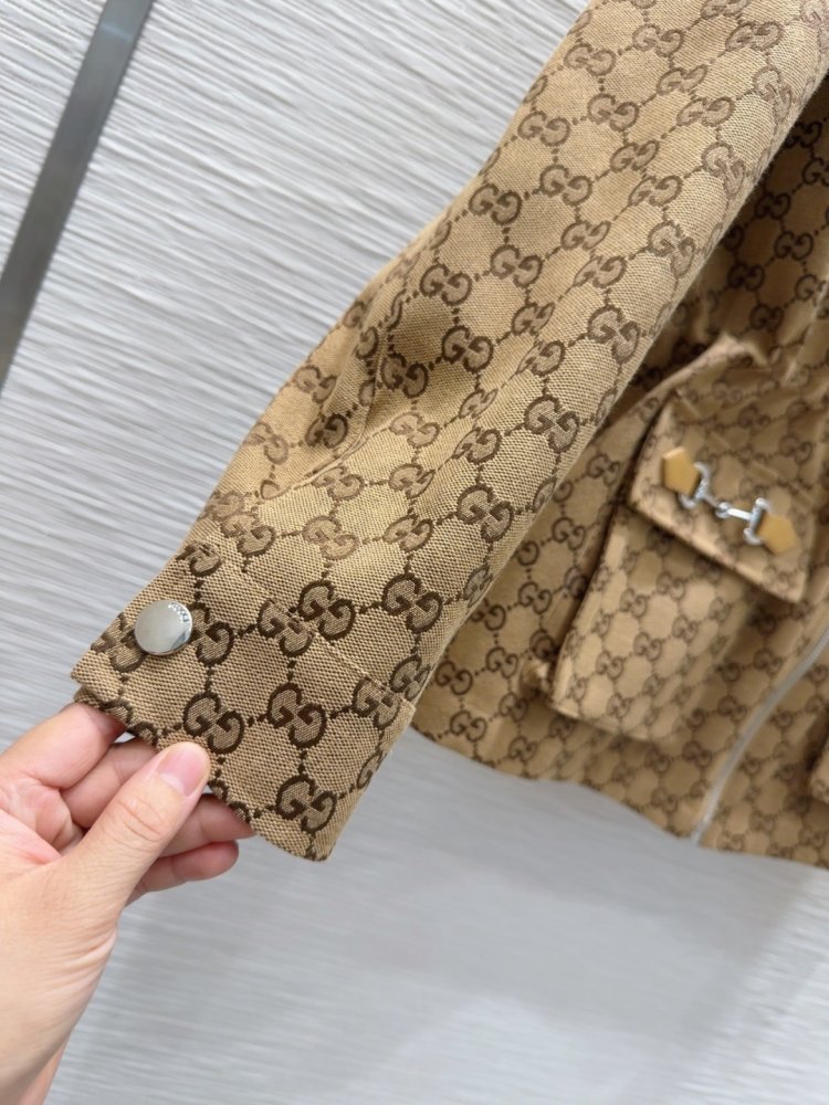 Куртка женская фото 6