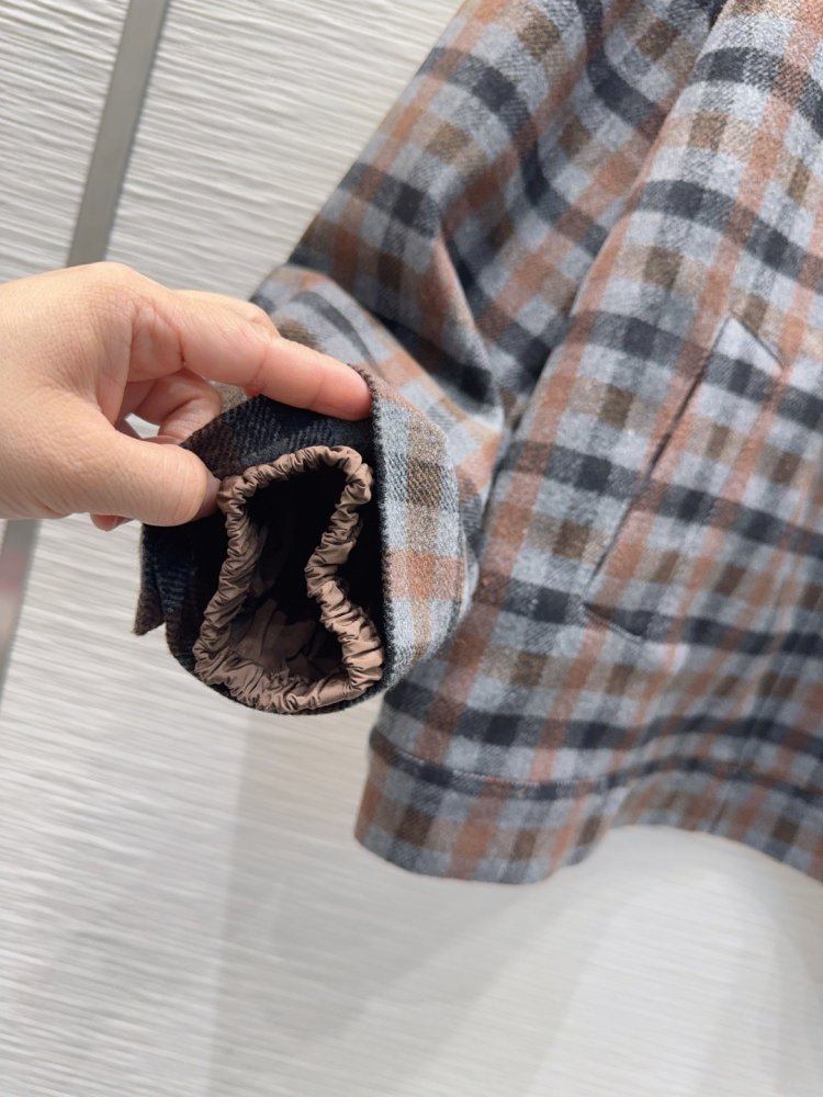 Куртка женская фото 6