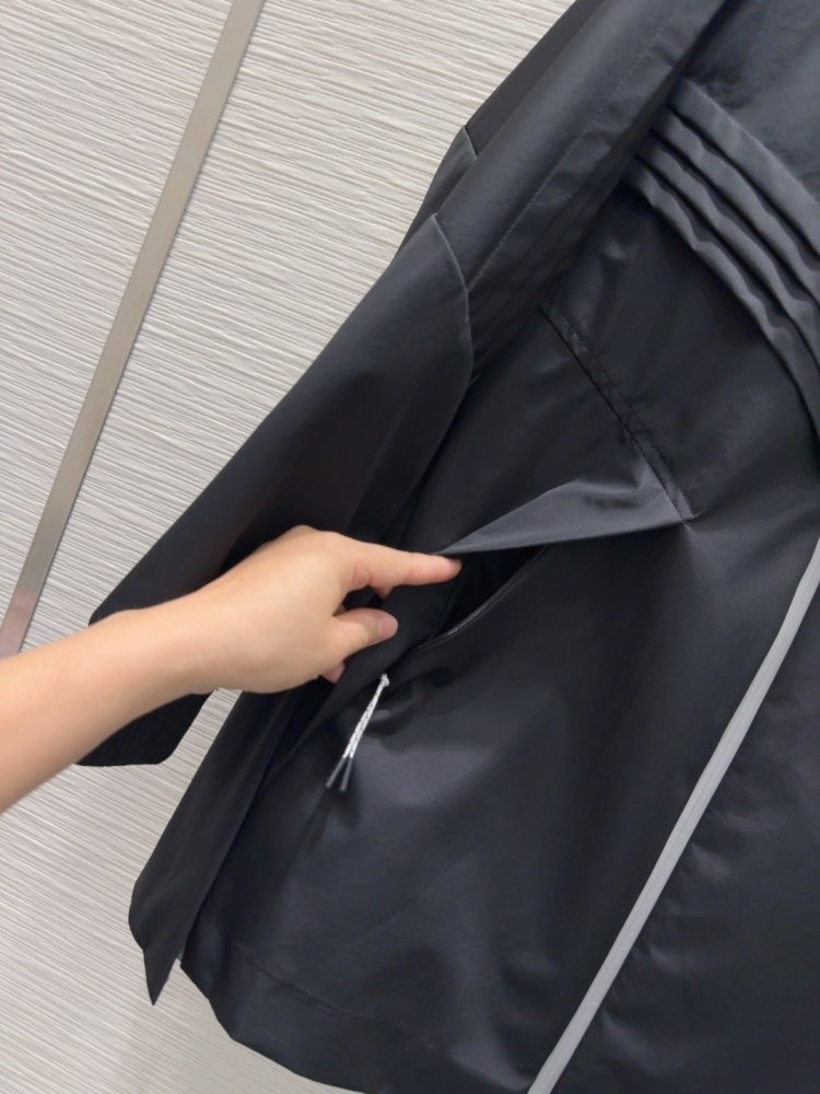 Куртка женская фото 6