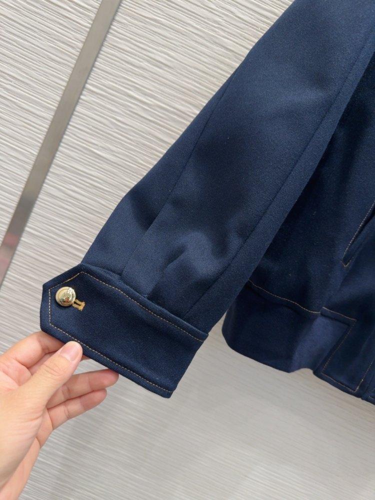 Куртка жіноча фото 6