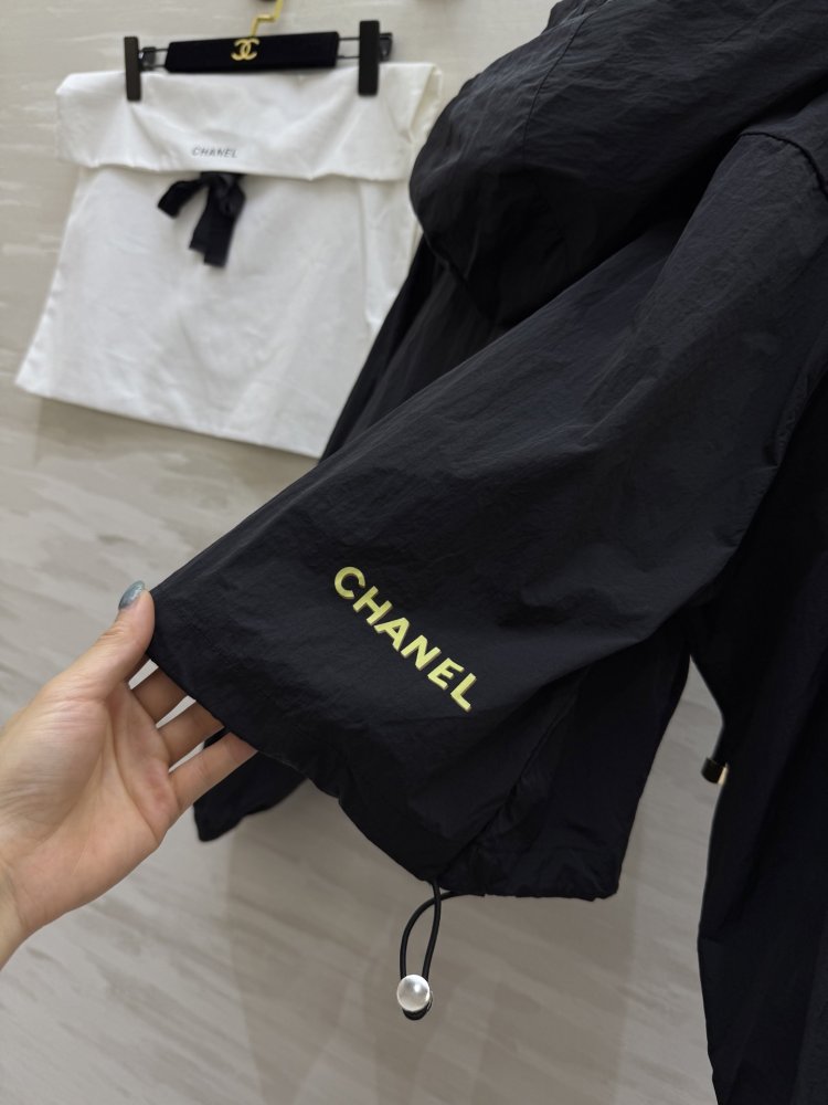 Куртка женская фото 6