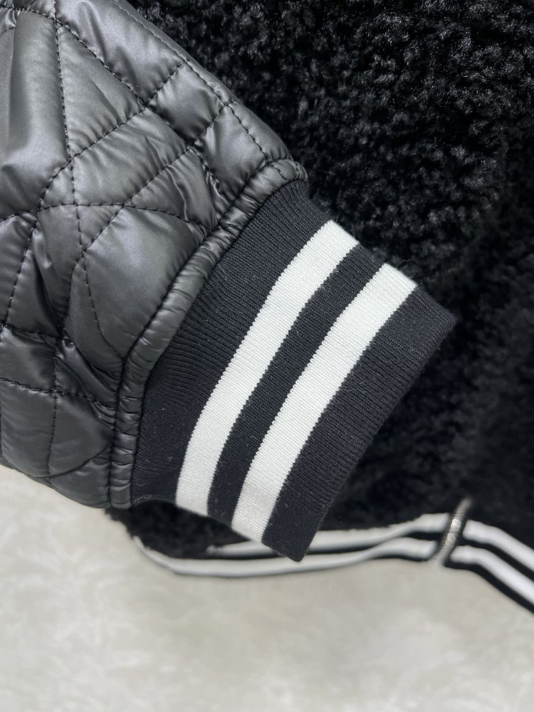 Куртка жіноча фото 6