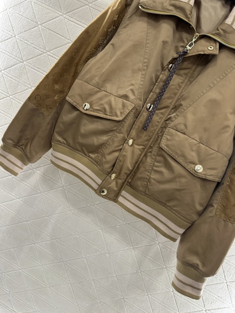 Куртка женская фото 6