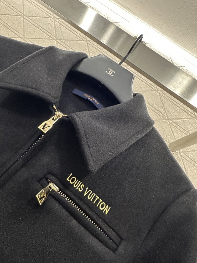 Куртка женская фото 6