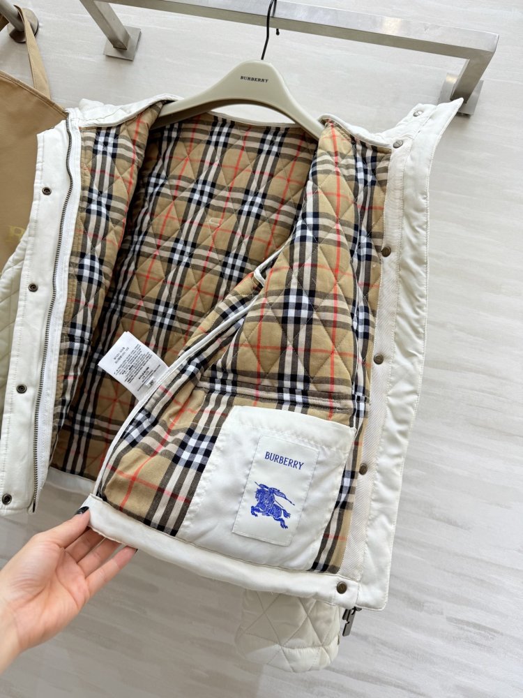 Куртка жіноча фото 6