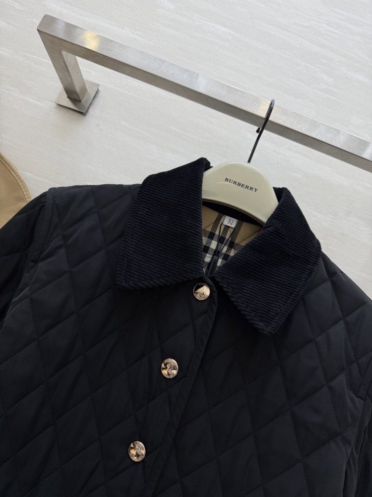 Jacket women's фото 6