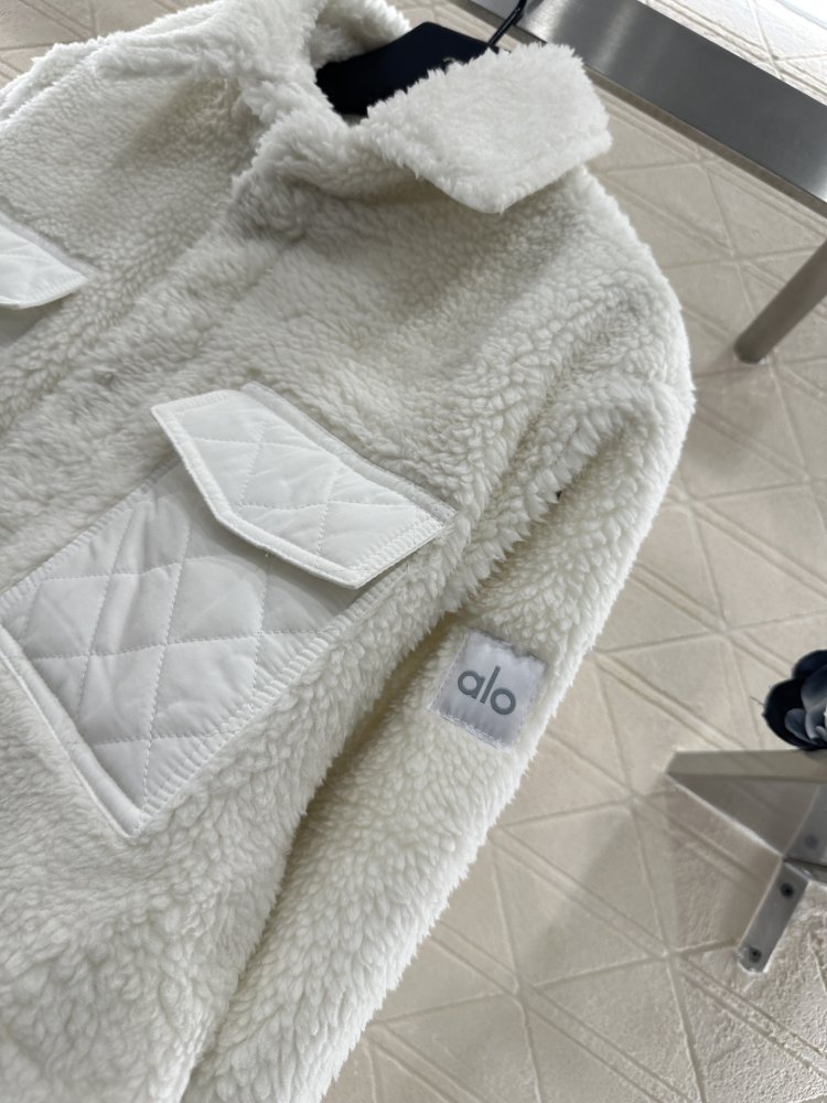 Куртка женская фото 6