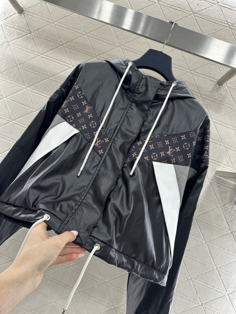 Куртка жіноча фото 6