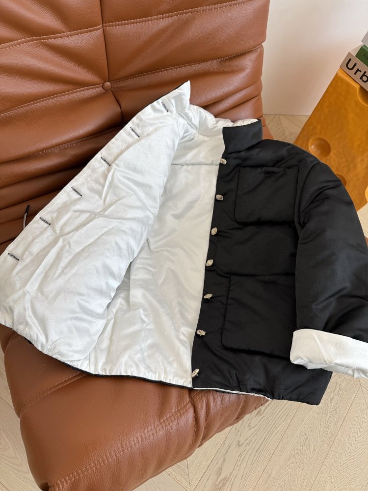 Jacket women's фото 7