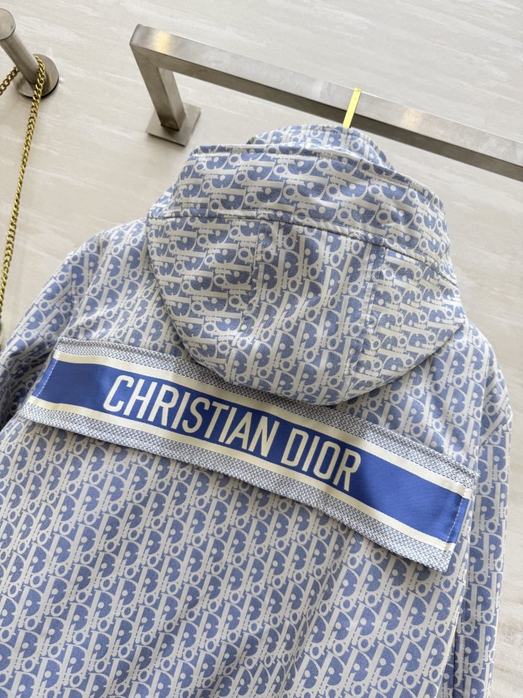 Jacket women's фото 7