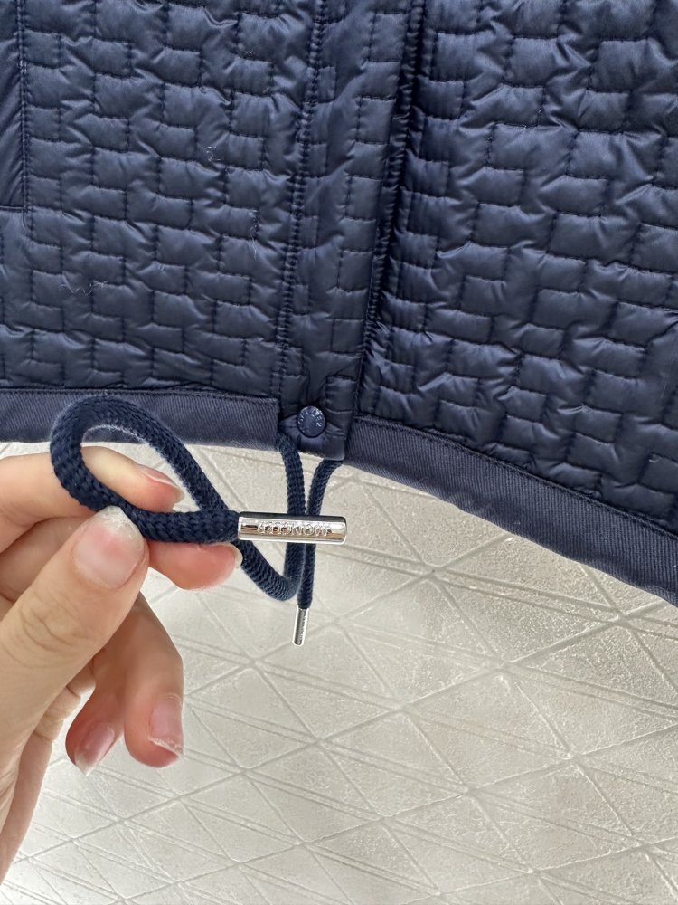 Jacket women's фото 7