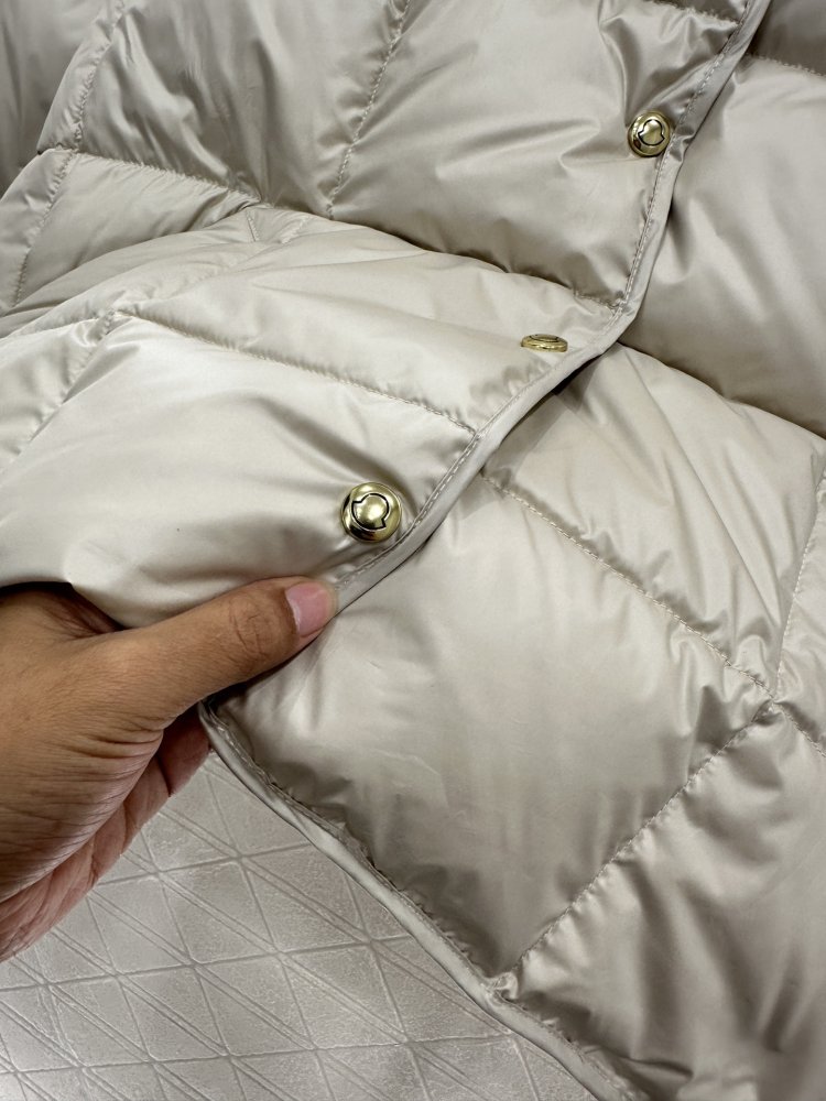 Куртка женская фото 7