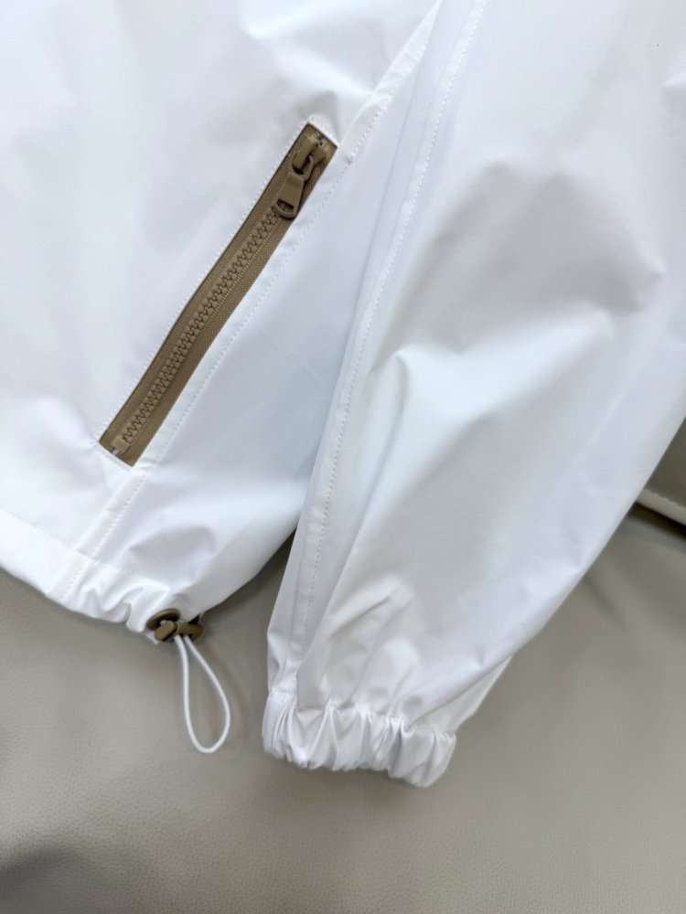 Куртка жіноча фото 7