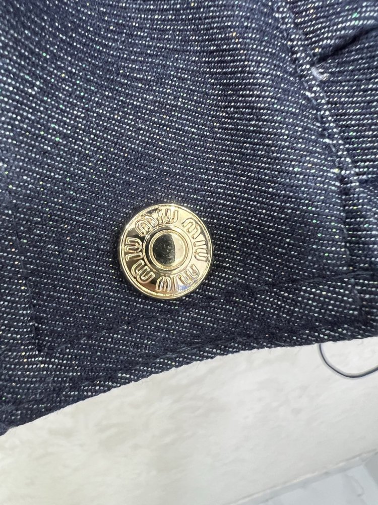 Куртка жіноча фото 7