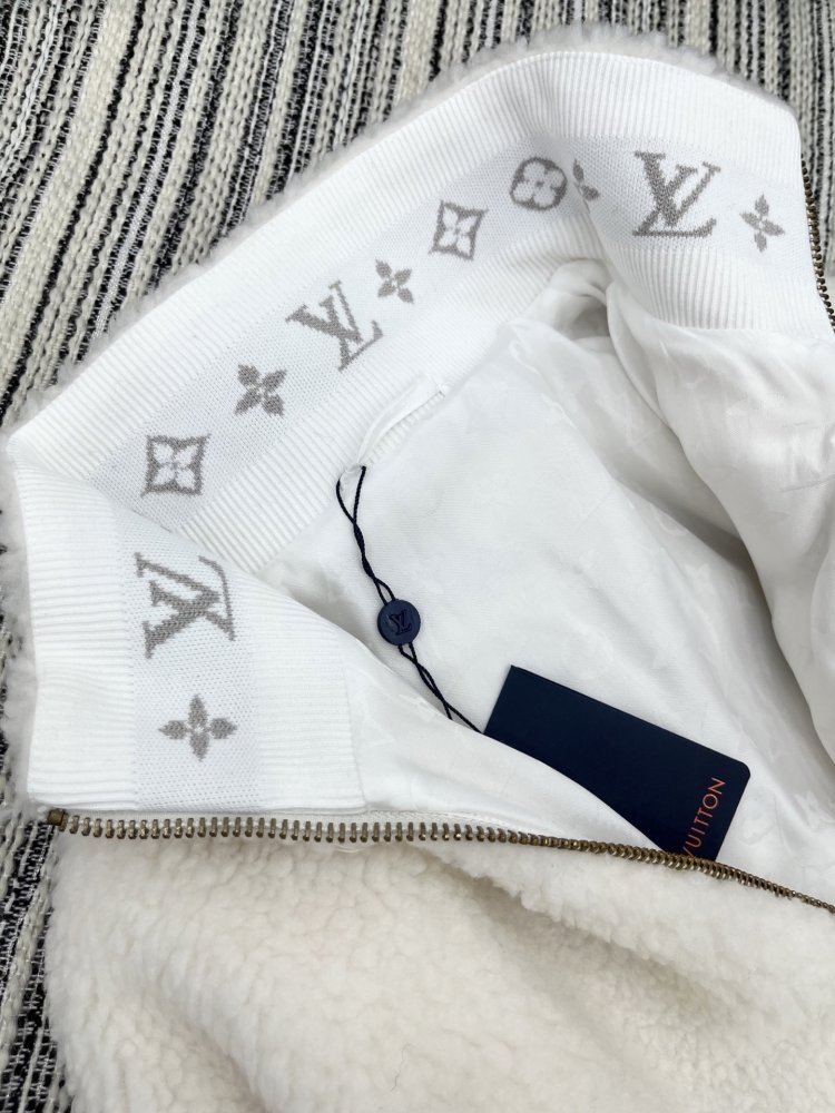 Куртка жіноча фото 7