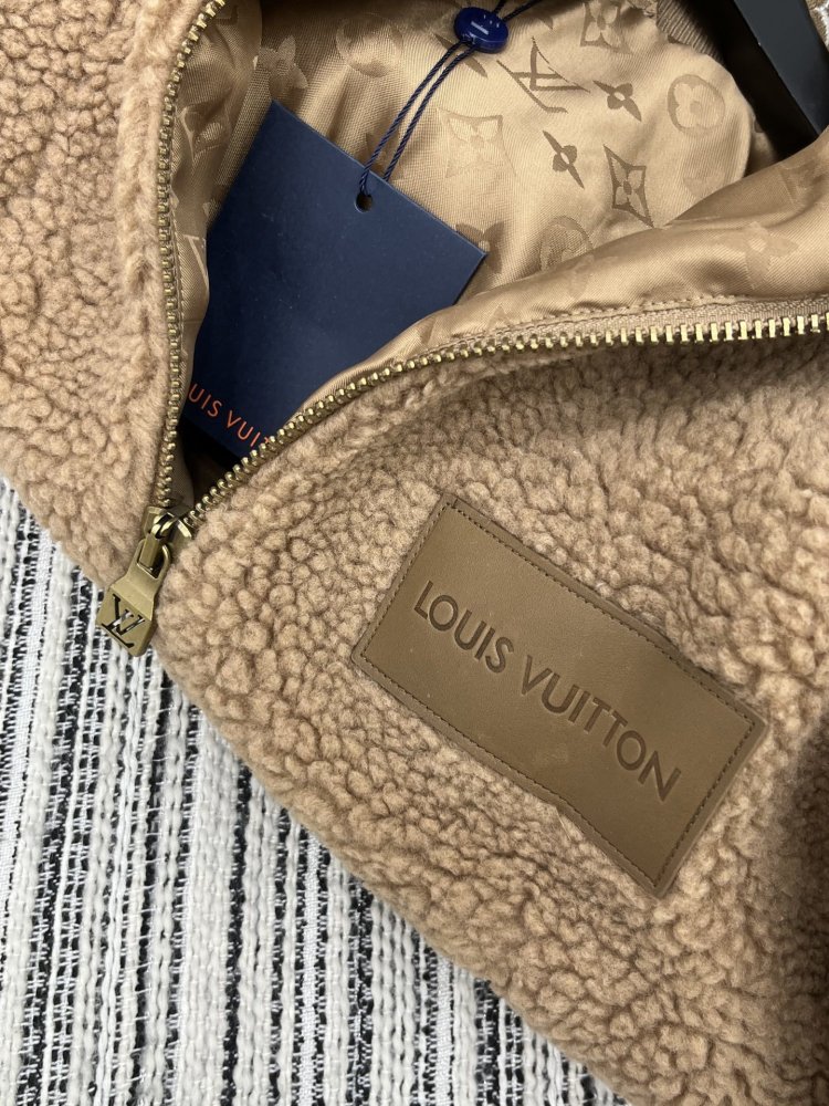 Куртка жіноча фото 7