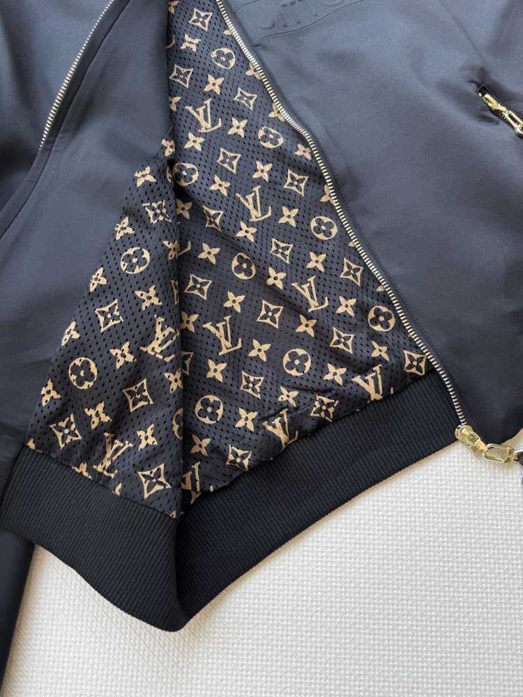 Куртка женская фото 7