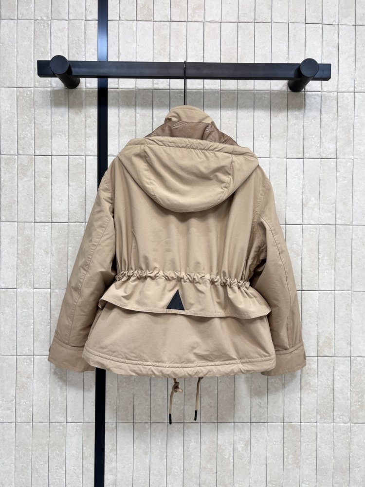 Куртка женская фото 7