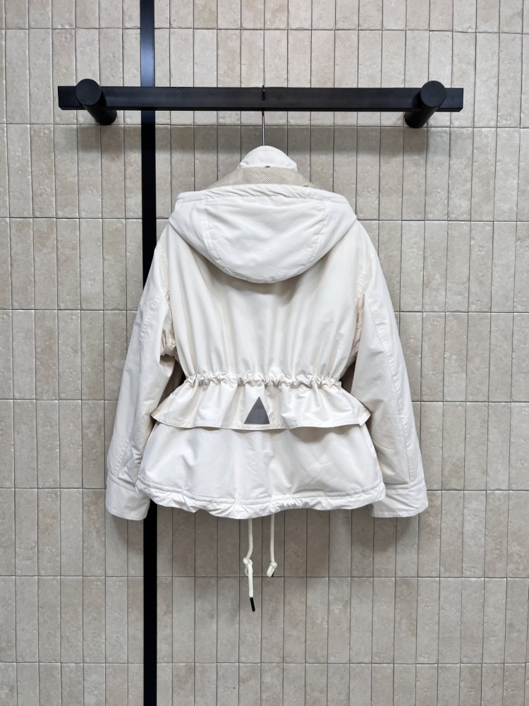 Куртка женская фото 7