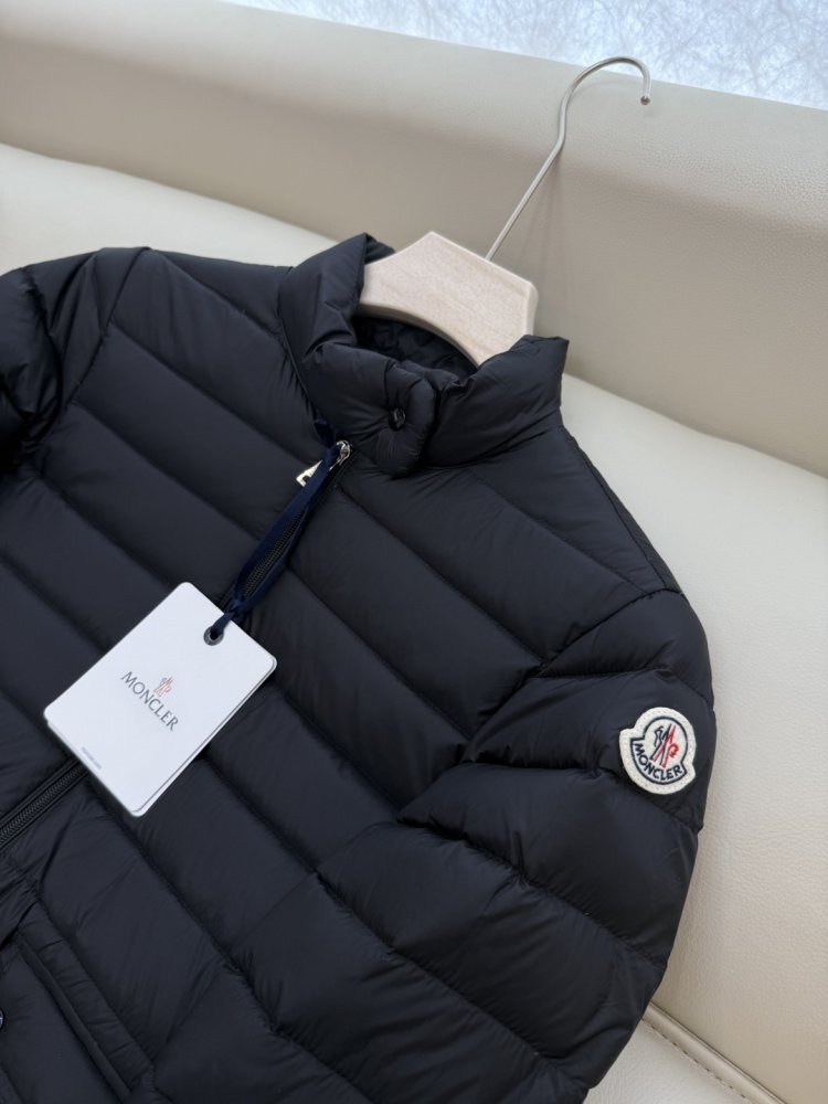 Куртка жіноча фото 7