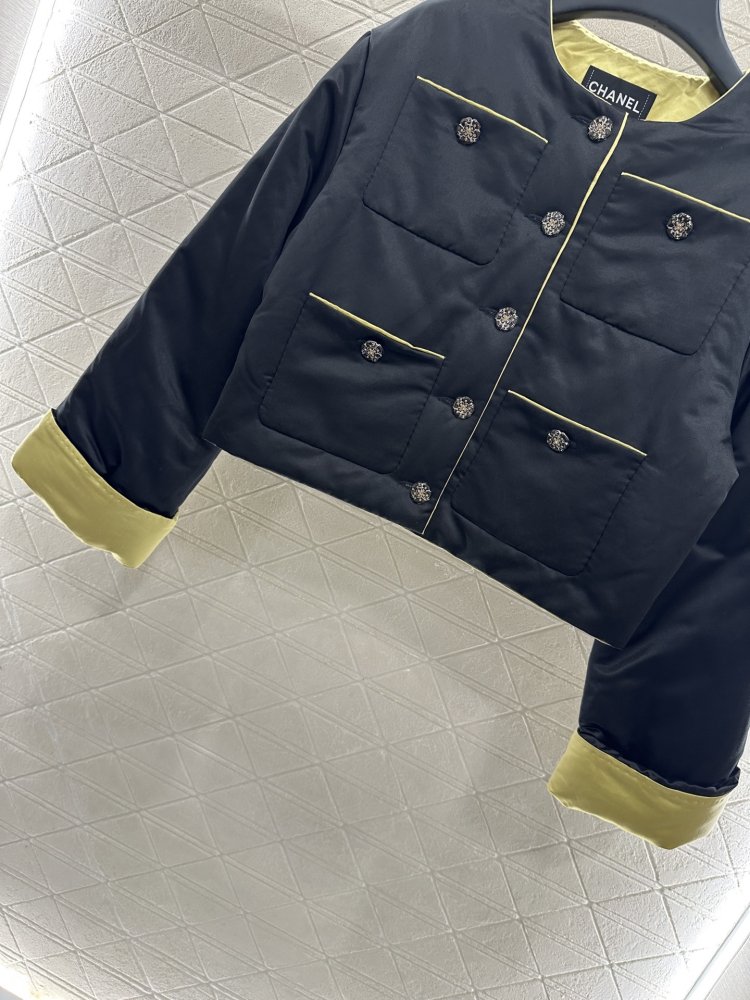 Куртка женская фото 7